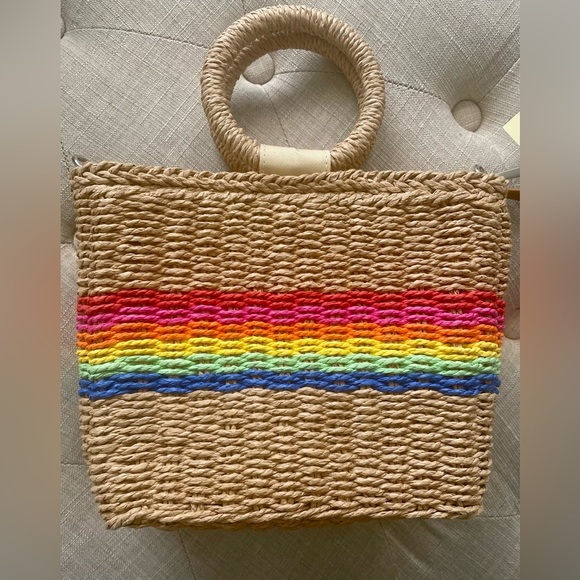 Crown Vintage Striped/rainbow/PRIDE Straw Bag - Picture 6 of 6
